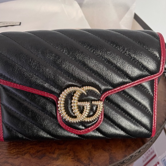 GUCCI New Marmont black red leather shoulder small bag,wallet on chain Authentic - Picture 2 of 13